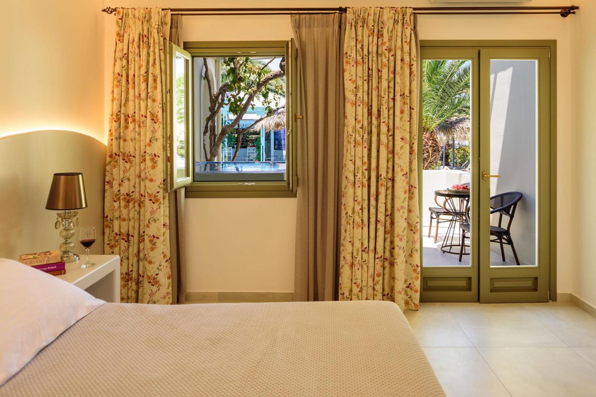 Zephyros Hotel Kamári المظهر الخارجي الصورة